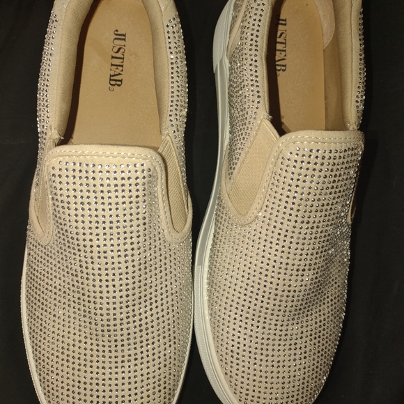 Just Fab slide ons size 9 - Picture 4 of 4